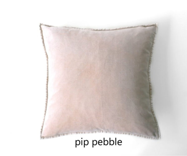 Coussin Pip en velours stonewashed Peeble #MLFabrics