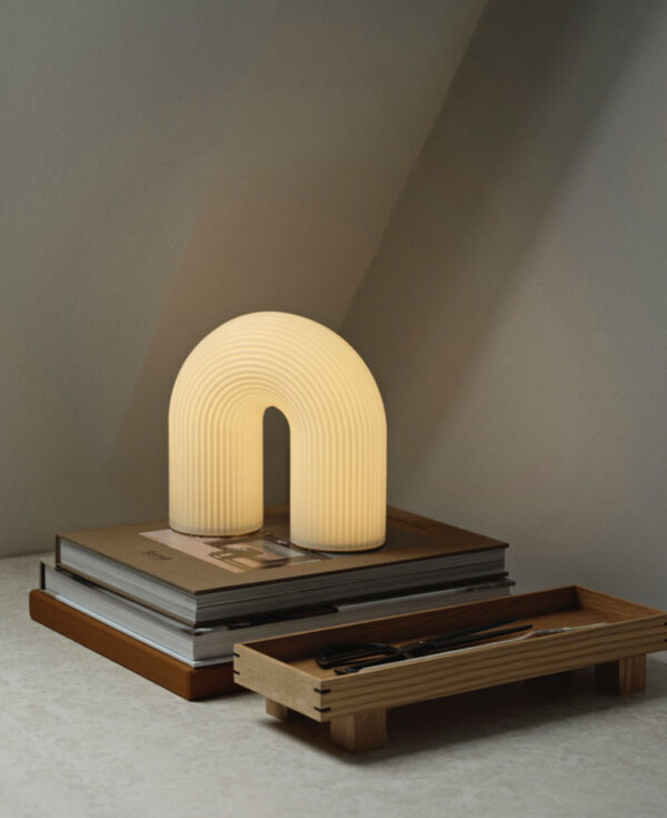 Lampe à poser Arche en verre  #Fermliving